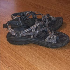 Women’s chacos size 7!
